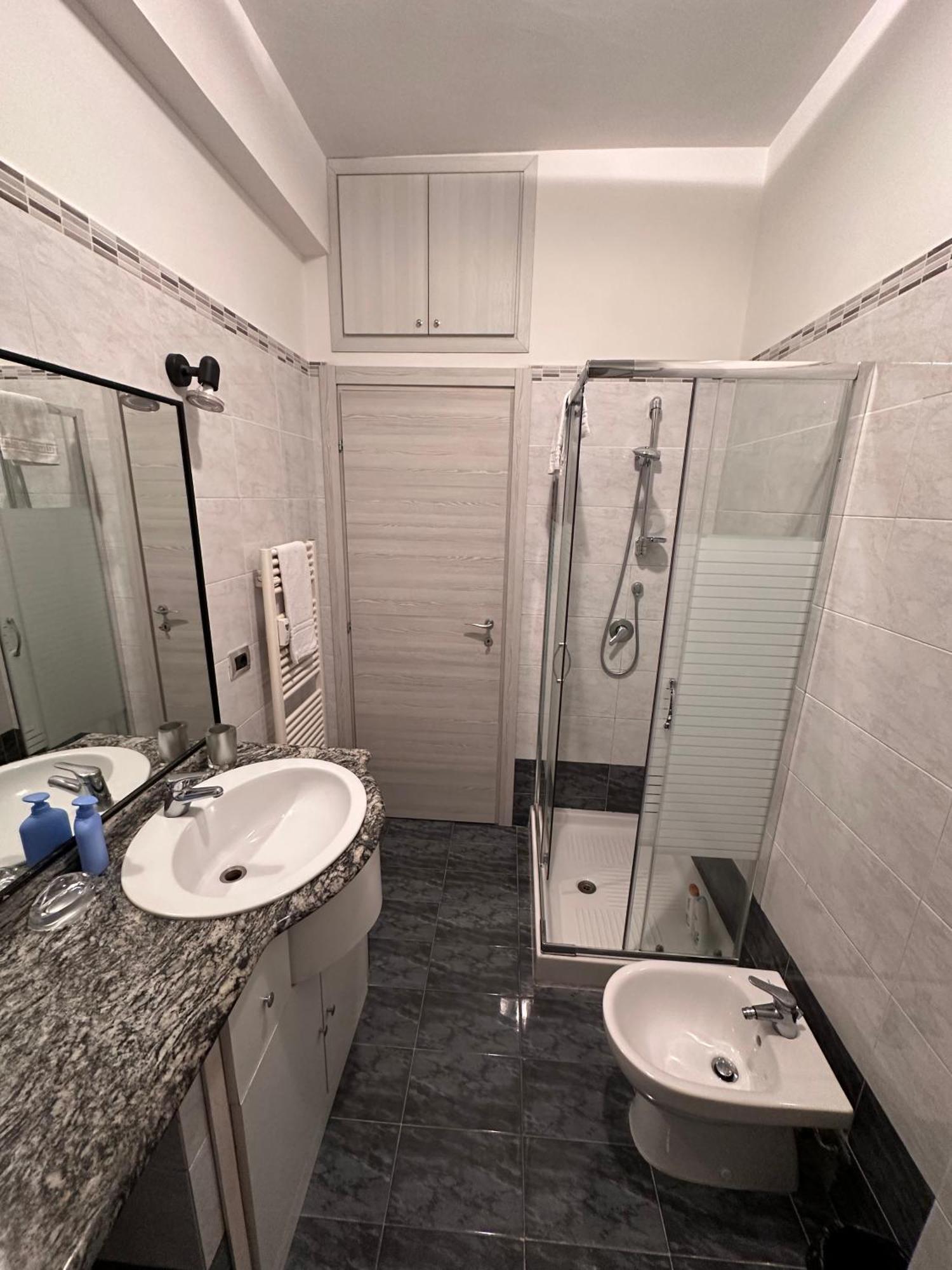 Rhome Away Montagnola Rome Bagian luar foto